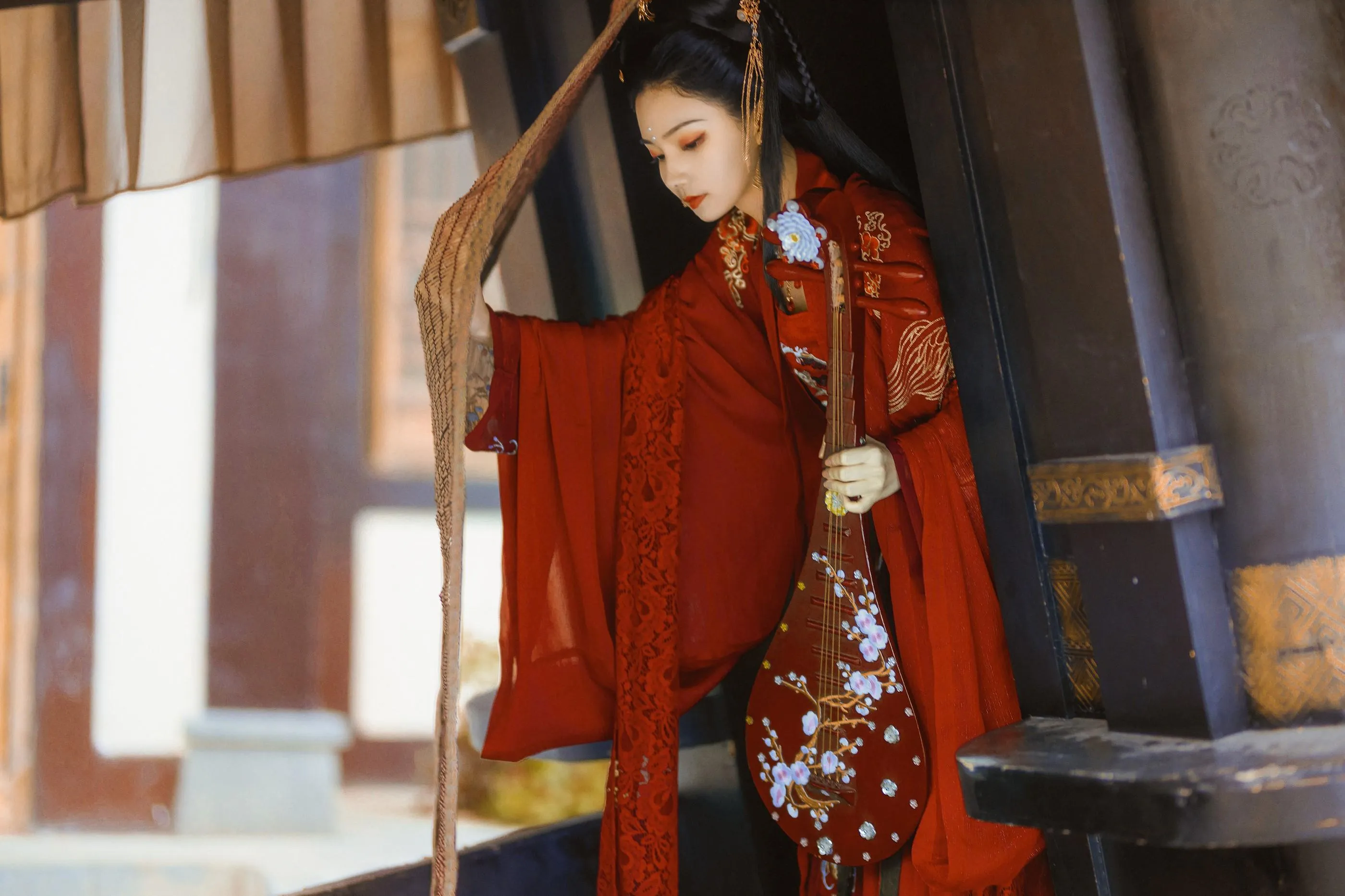 [YITUYU艺图语]2021.08.21 公主小札—迎亲 猫夏小卡 [27P]插图5